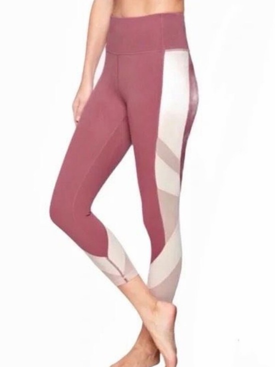 Athleta Pants - Athleta Maroon and Blush Colorblock High-Rise Capri Leggings